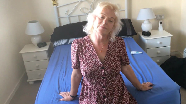 I Am The Doctor: Twarz Julii część druga