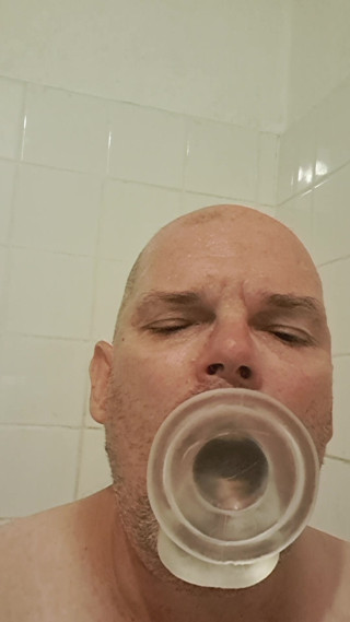 Fickspecht: Fun in the Bathtub