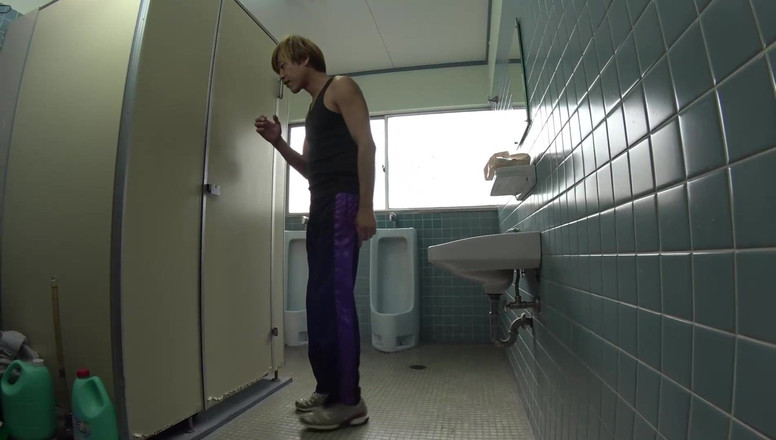 Strix: Creampie Fuck Session in Outdoor Restrooms at the Training Camps...