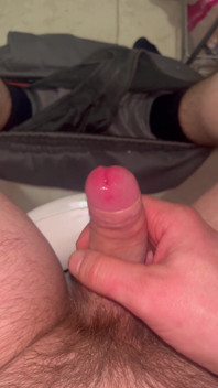 Guy Masturbates in the Toilet, Filming Close-up and in the Toilet