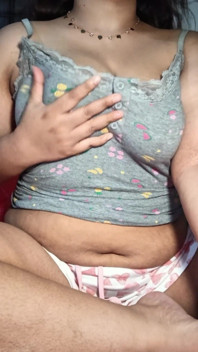 Desi Bhabhi Solo Video Privato