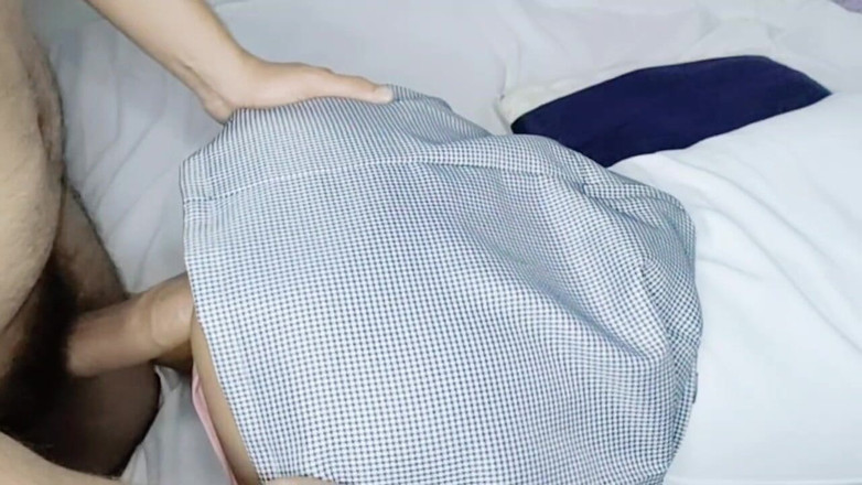 MynameisJuly: 겨우 18살의 여학생으로, 수업 후 선생님과 함께 성적을 위해 몸을 바꾼다.