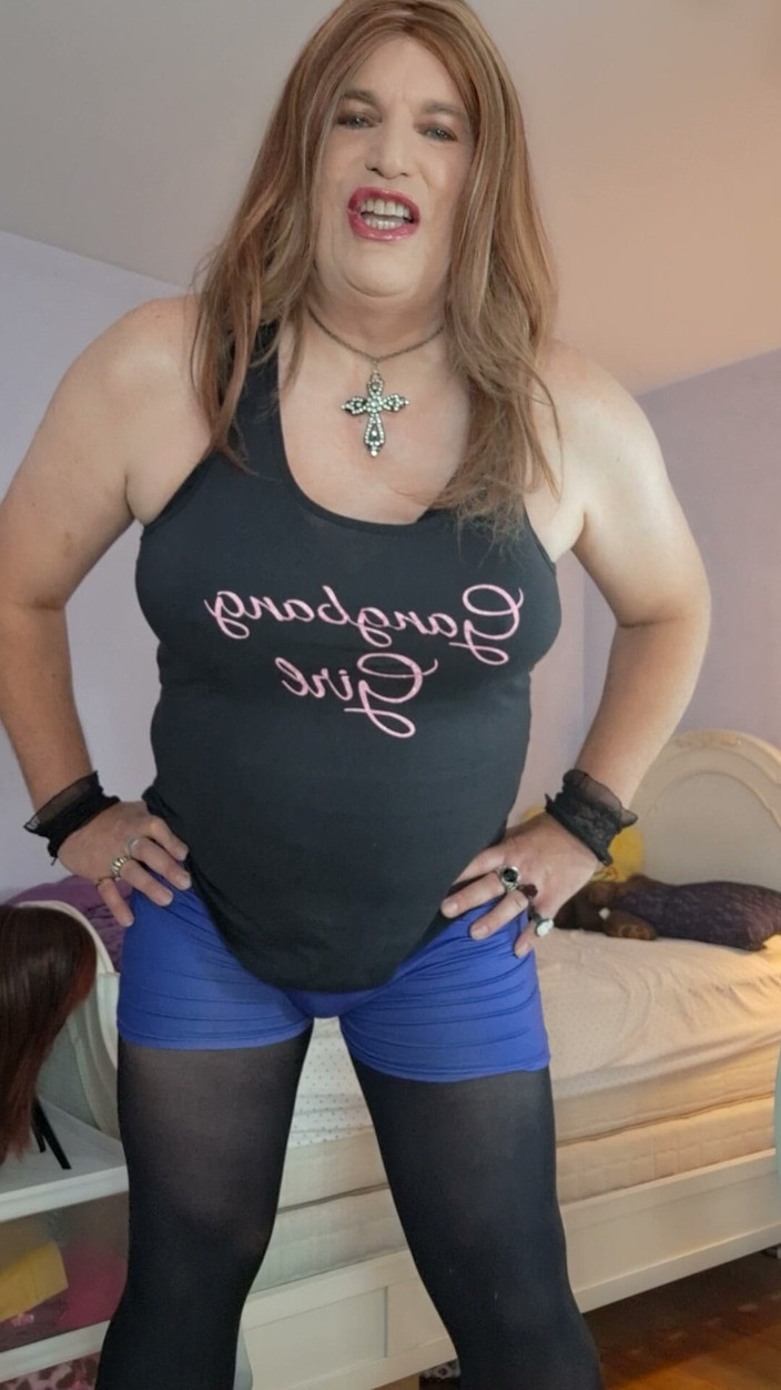 Victoria Lecherri: Do You Think I Will Get Attention in This Outfit?