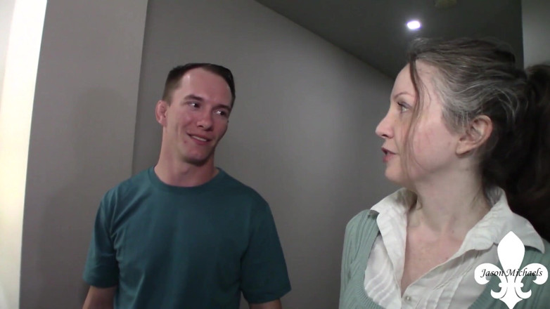 Jason Michaels: สาวเต้าหน้อย Lily Lark ยั่วเพื่อนร่วมงาน
