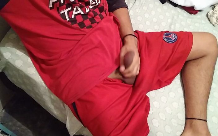 AlexAlejandro13: Cậu bé đỏ
