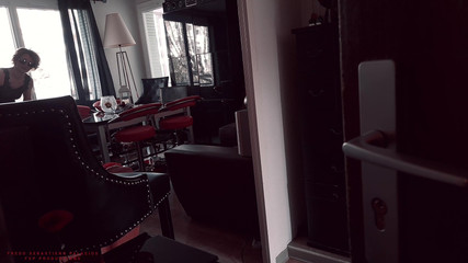 Karina S Palacios - Fredo Sebastieno Palacios: Komşumun kapısı açık!! Ona bakıyorum ve? - Premium Sürüm