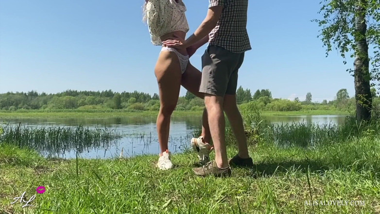 Alisa Lovely: Passionate sex of a teen amateur couple by a summer...