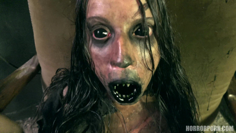 Horror porn: Horror Porn 22 Evil Dead
