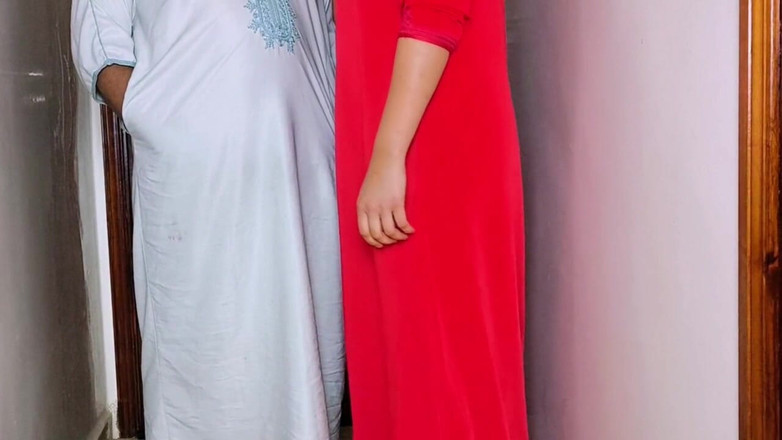 Amal Arab: 阿马尔夫人和2个阿拉伯同人