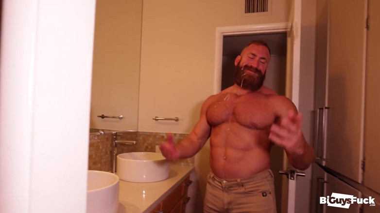 Bi Guys Fuck: Secret Bi-sex Threesome