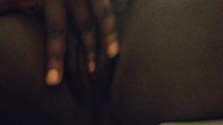 ChocolateBae: Mijn baas maakte mijn poesje nat