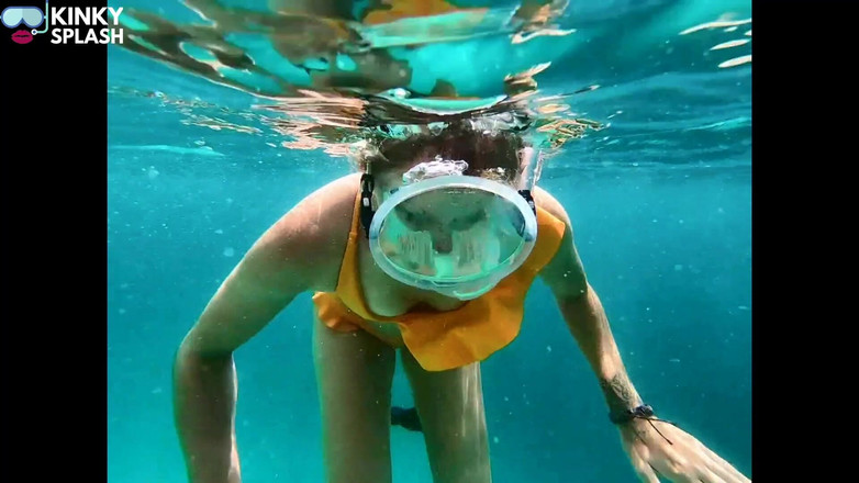 UKCuteGirl: Snorkel slampa i paradis - Undervattensblixt &amp; Stygg retas