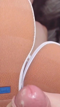 Ayakkabıyla mastürbasyon spor ayakkabısı fetişi süper zenci keds oral seks boşalma tabanları