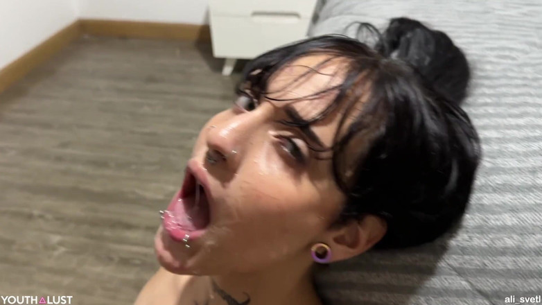 Youth Lust: Alina kamera arkası