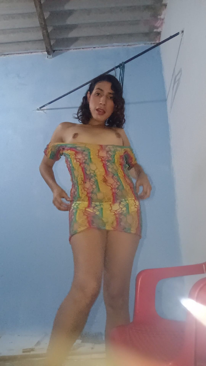 Femboy from Colombia: सभी के लिए प्यारा और यौन मेकअप