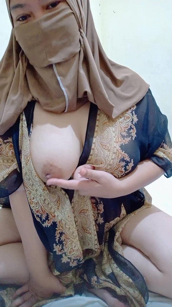 Vaginabig88: Hidžáb vesnická holka, část 2