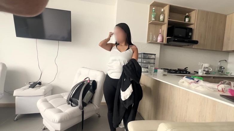 Time traveler: Maid with Sexy Hands Gets Anal Fucked