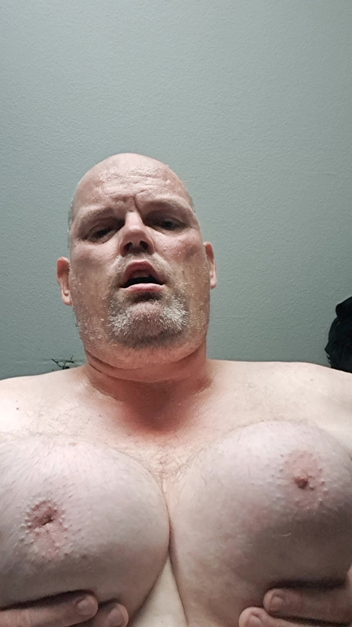 Fickspecht: Did the Slut Get Fucked?