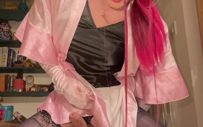 Jessica silk: Jess seide reitet dildo