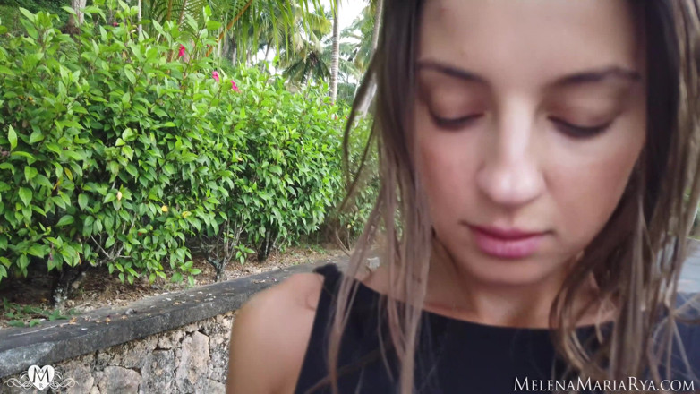 Melena Tara: ヌード、見てよ!4K