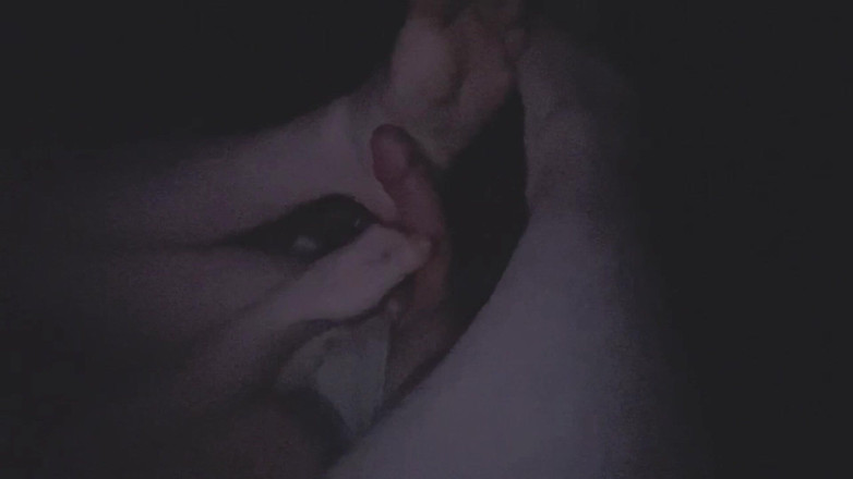 NoFaceB0y: Cậu bé đói khát bú trên con cu to của chính...