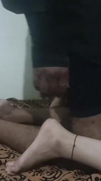 Bhabhi Meena menikmati seks Romantice dengan kawan suami