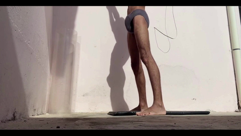 arabeputo: Stretching in una eccitata mattinata.