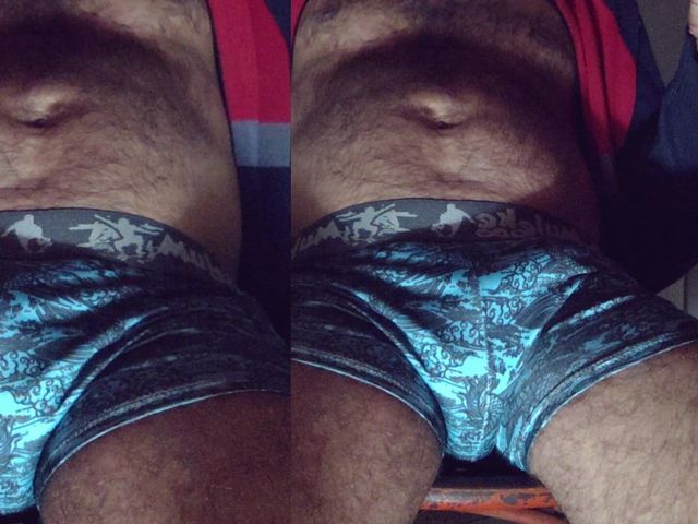 Drinking Tea in My Underwear (Male Smell)