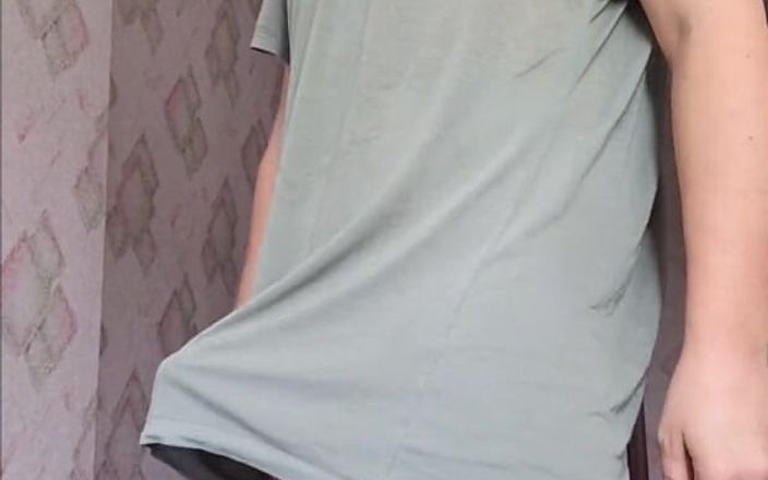 Wanker forever: Cowok ini ngocok kontol dan muncrat banyak banget tanpa tangan