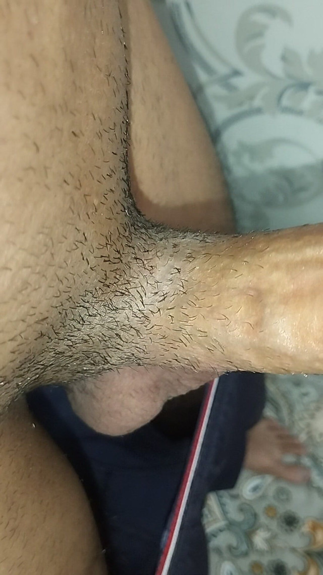 Indian Boy Discovers Masterbation (Yourshotguy)