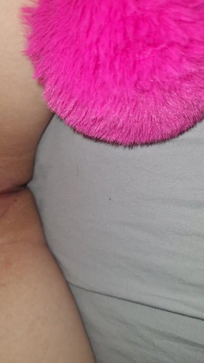 Ana Liz: Chatte Douce, Bonbons Gommeux, Rouge À Lèvres..