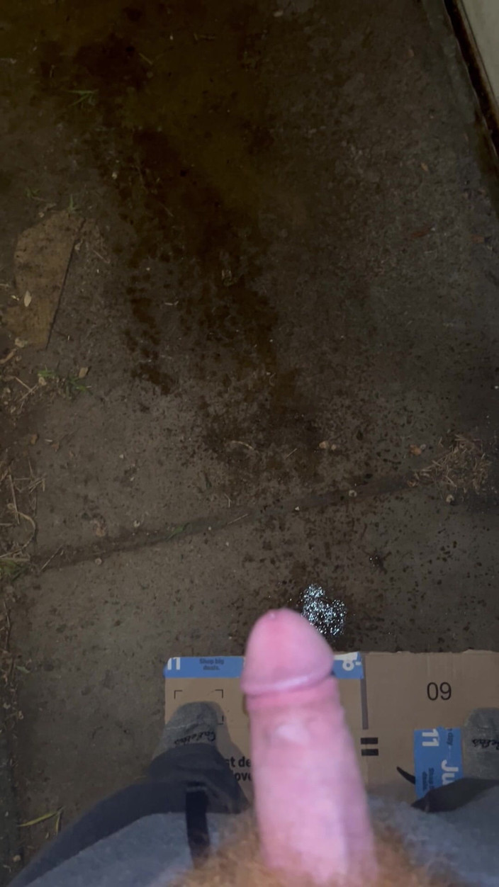 Big Baz: 정액 다음 오줌 다음 더 많은 오줌!