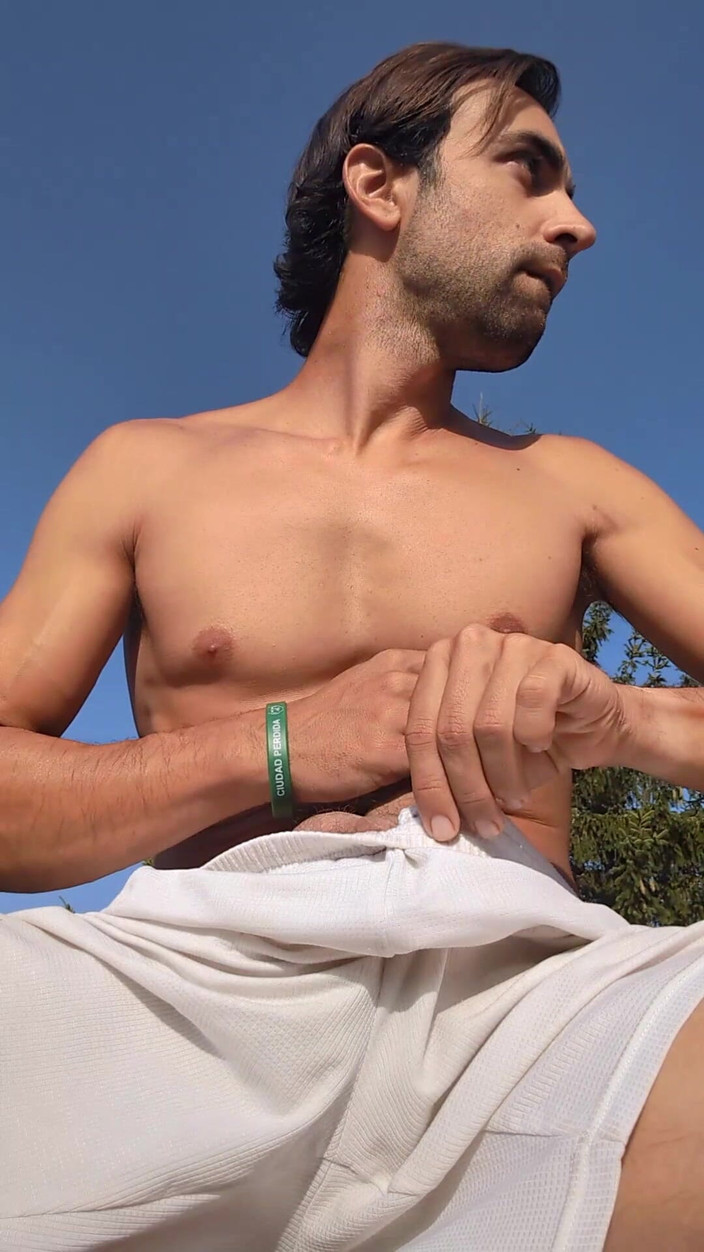 Zeus Ray: Moi Sur Le Toit Et Moi Beaucoup