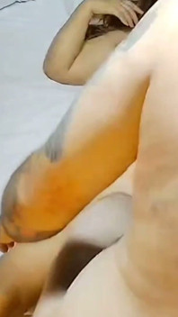 Puchis rasă vagin latină reală futută cu spermă în interiorul MILF sex real făcut acasă MILF sex real făcut acasă