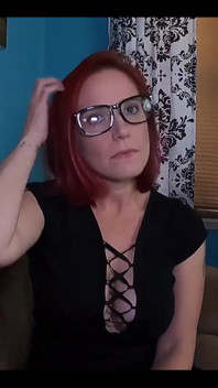 Exhibinist Redhead Teaches Shy Tinder Hook up