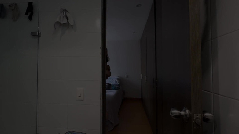 scarlettandc: 화장실에서 비디오