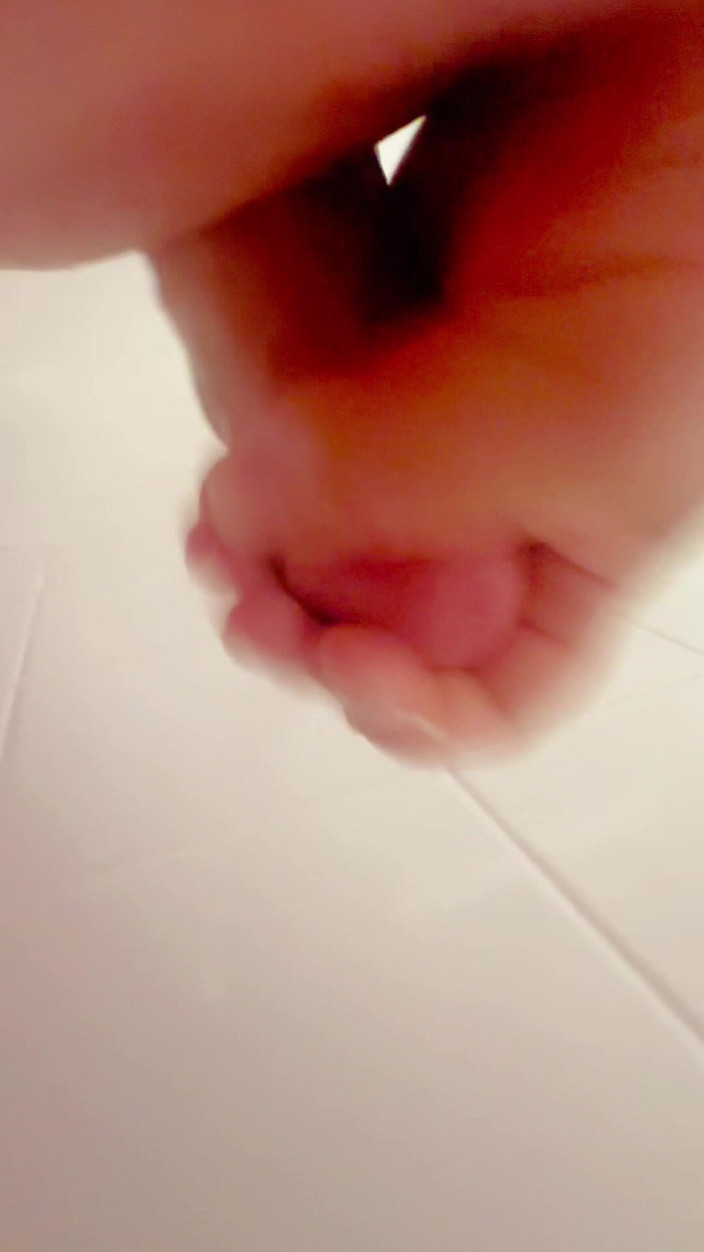 Scott Milk: Tu veux prendre une douche avec moi bébé ?