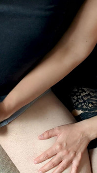 Sexy, sensuele aftrekbeurt leidt tot explosieve cumshot