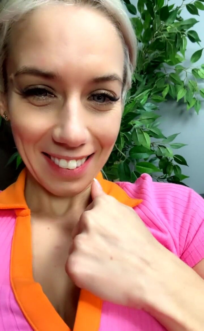 Nesty: Untuk Footlovers Saya.