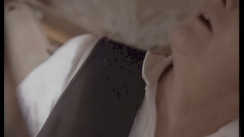 Italians at Home: Sie Läutet Die Glocke Und Der Priester Läutet Sie