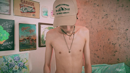 Magic C: Liebst du sabbern? Schau zu, wie ich mein Spucke von...