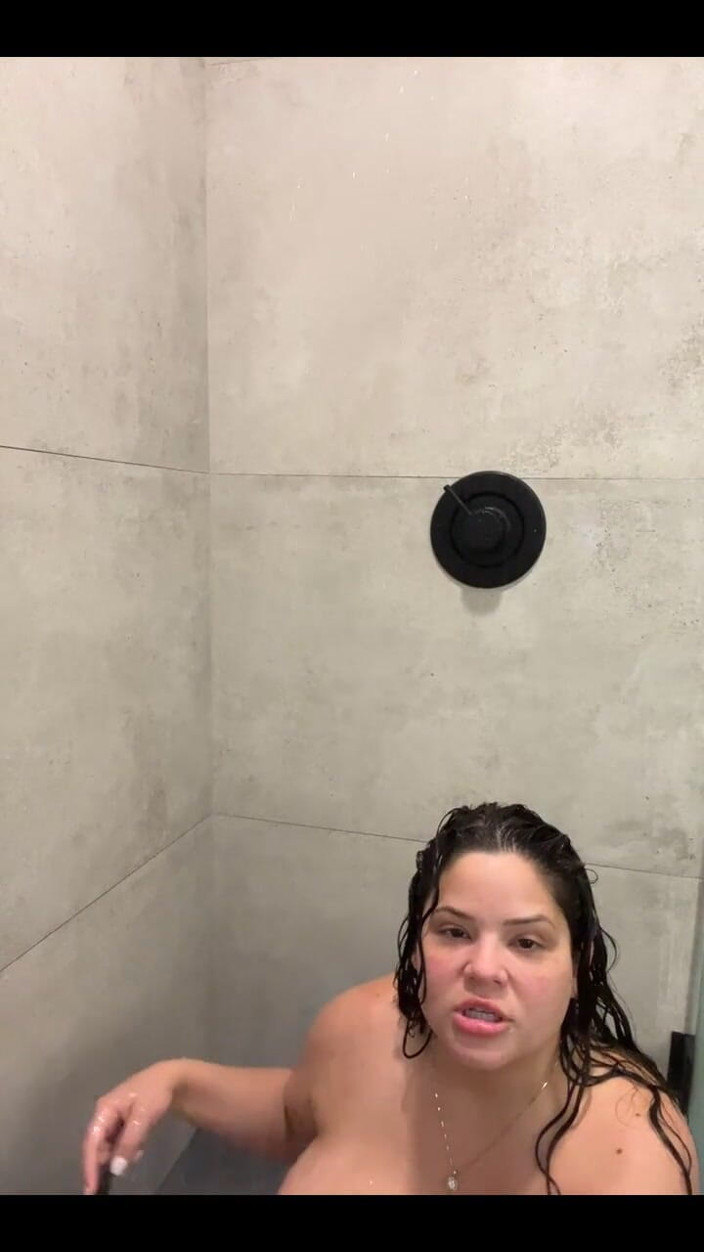 Dani Valentina: Live Stream with Dani Valentina