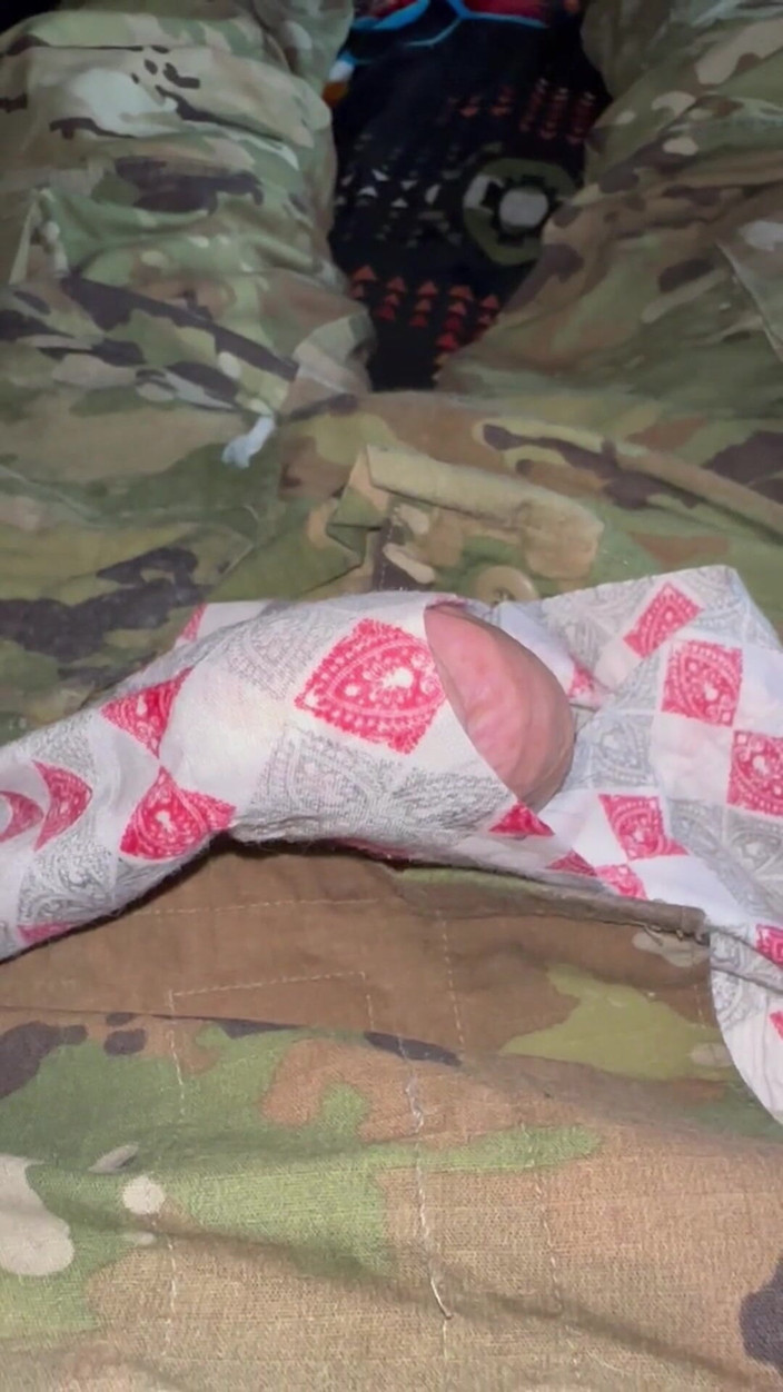 Gay Soldier Stuff: 상사에게 따먹히는 거유 밀프