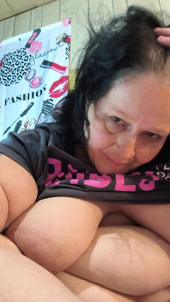 HerculesnVENUS: Cum Thirsty Trashy Whore Early Morning She Blows Her Own...