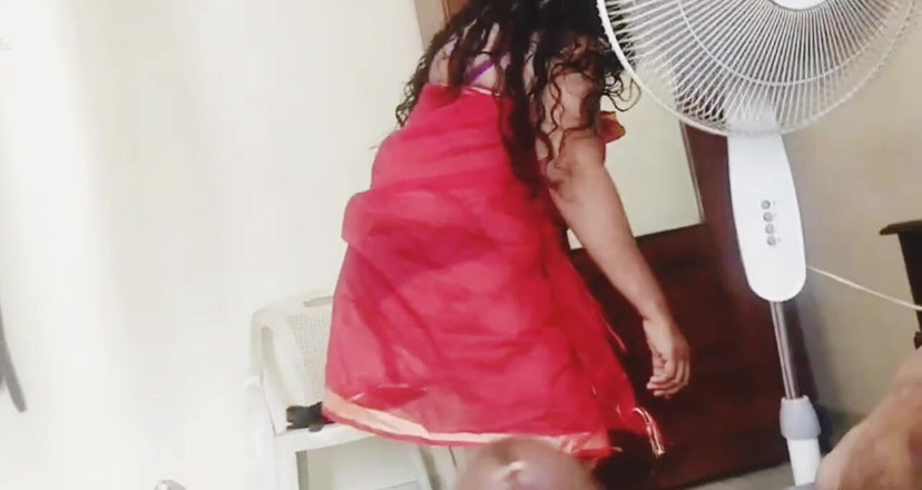 KIRAN Melon: Indian Desi Tamil Mallu House Żona