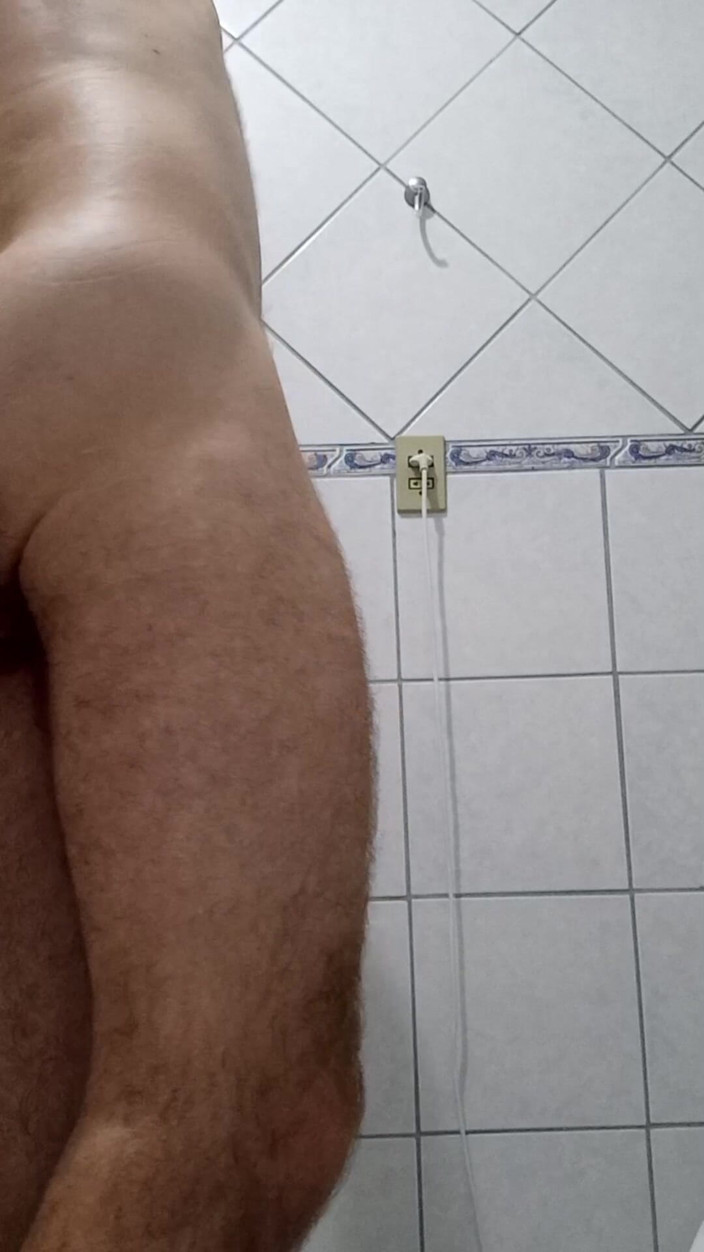 Lion big balls: Play and Cum