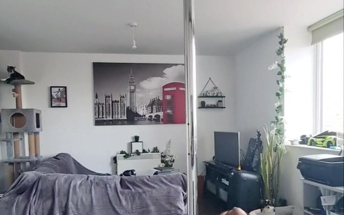 Xeinna Rose: Xeinna Rose Pole