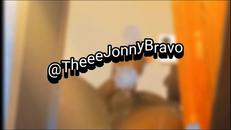TheeeJonnyBravo: Headset Perhatian Untuk Aus! Aku berharap aku punya peralatan yang...