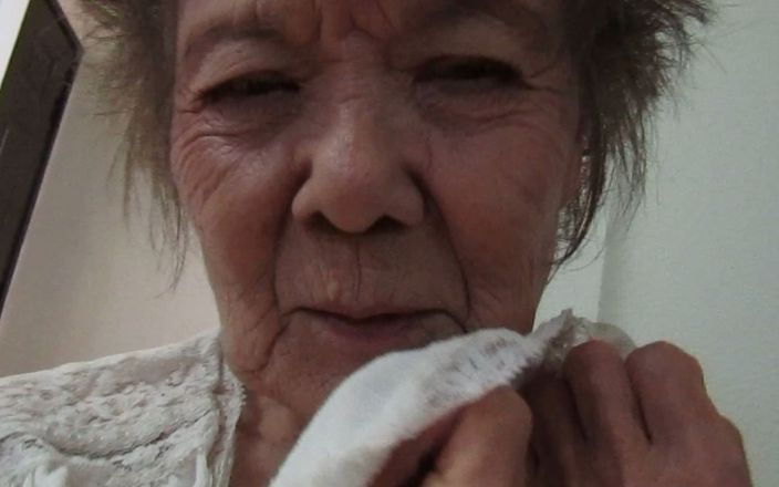 Cock Sucking Granny: Högsta kuk suger