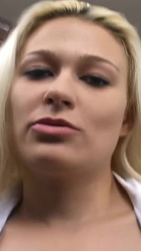 Cindy Crawfordová to ráda cítí úplně zezadu